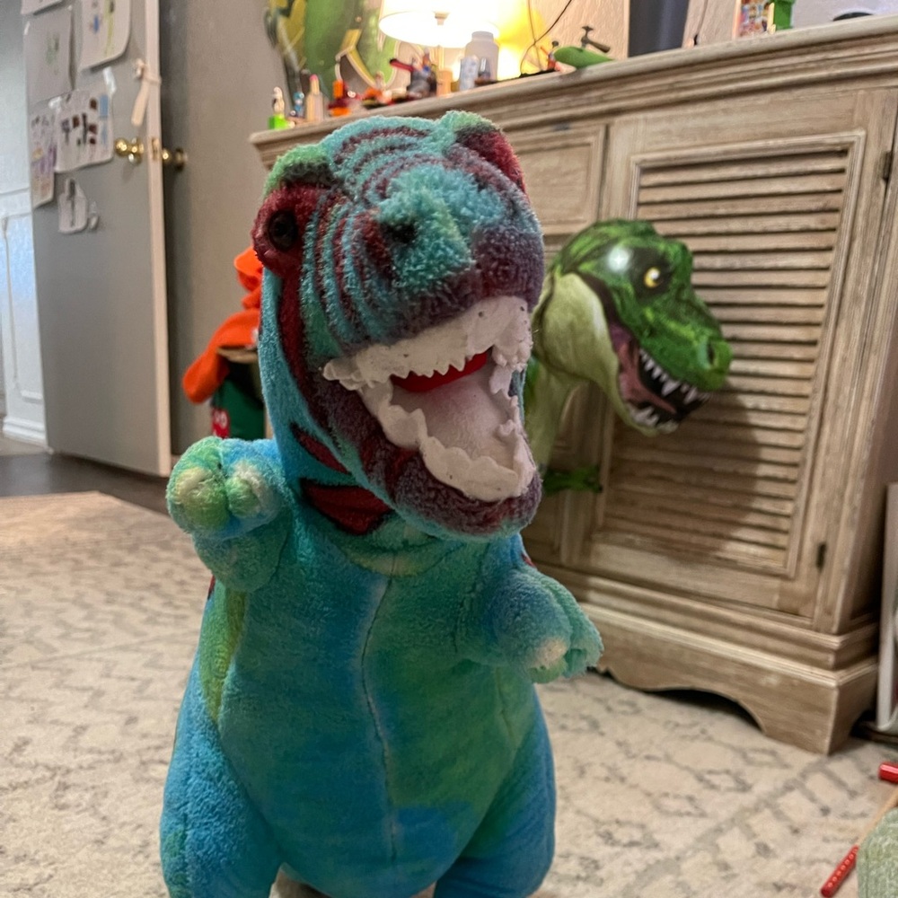 Melissa’s and Doug 30’ T-Rex